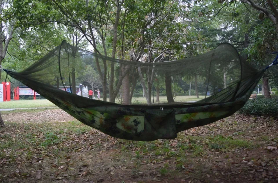 Outdoor Hammock With Net – Lightweight Parachute Fabric For Camping & Travel