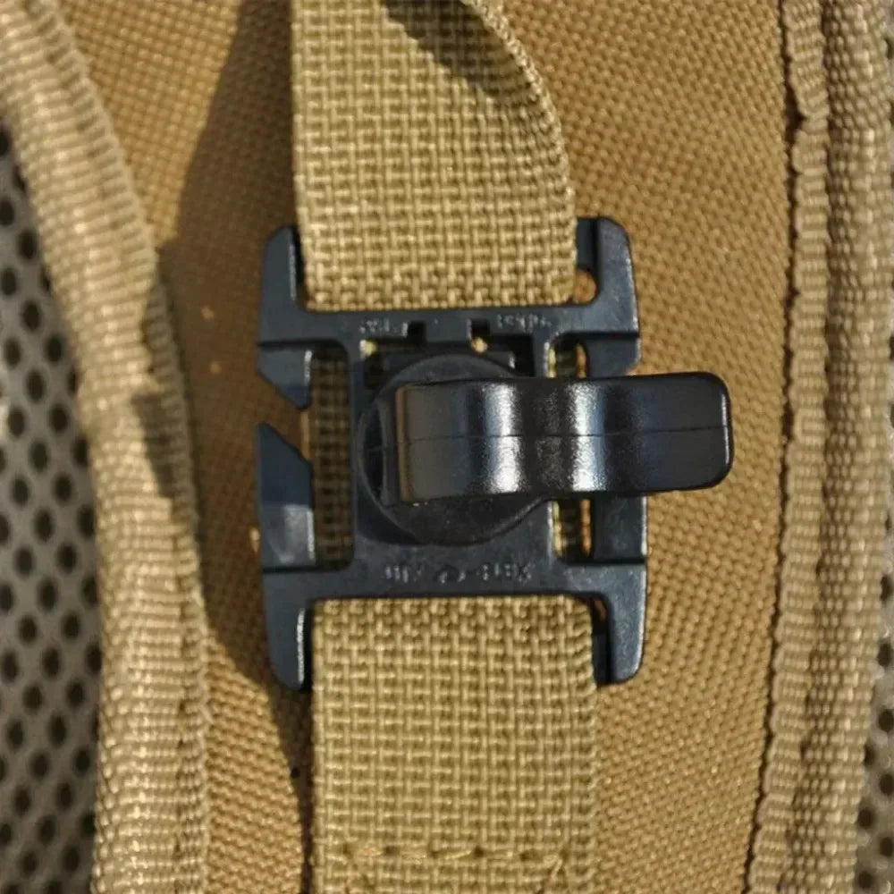 2/4pcs Rotatable Hydration Bladder Drinking Tube Trap Hose Webbing Clip Pack Tube  Webbing Clip Holder Hydration Backpack